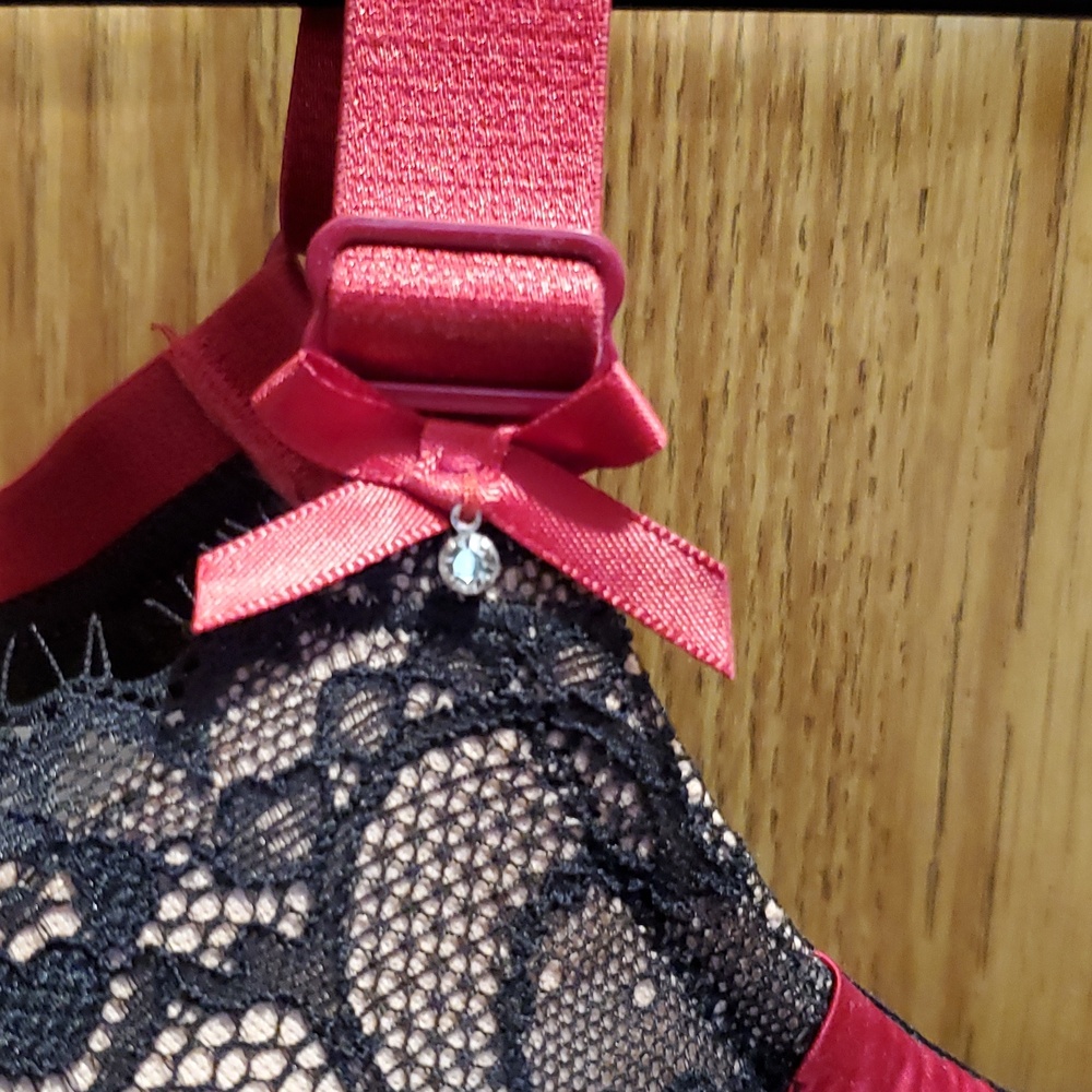 Bra - Picture 6 of 6
